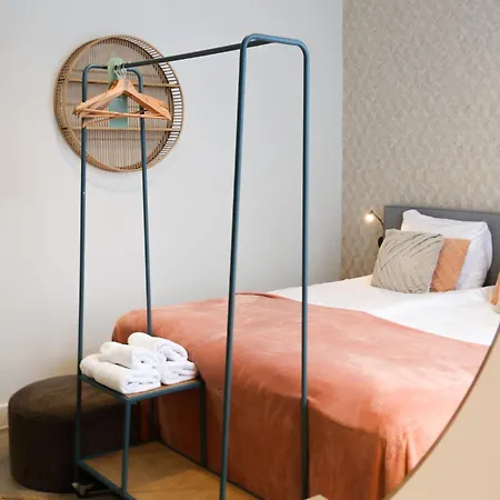 Hotel La Casa 2*
