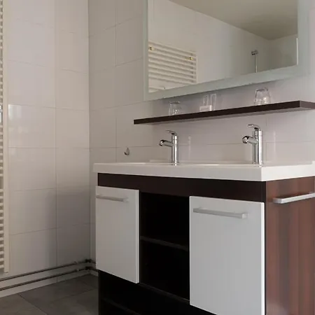 La Casa Ξενοδοχείο 2*