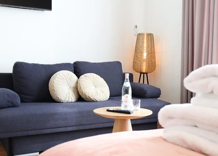 La Casa 2* 法尔肯堡